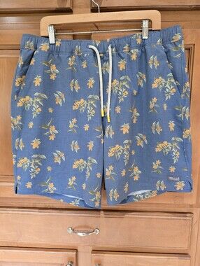 Men's Marsh Wear Blue Floral Swim Trunks - Yellow Accent